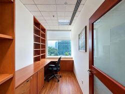 UE Square (D9), Office #630600721